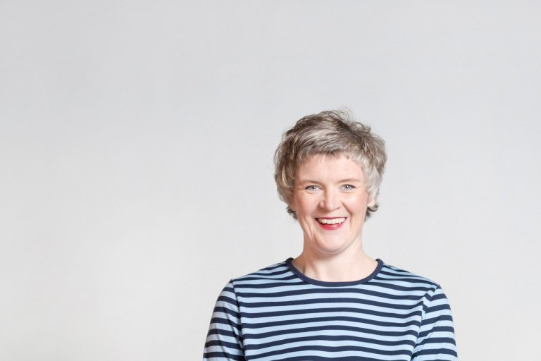 Hvar er best að byrja? Fræðslukvöld með Virpi Jokinen fyrir félagsmenn Einhverfusamtakanna.